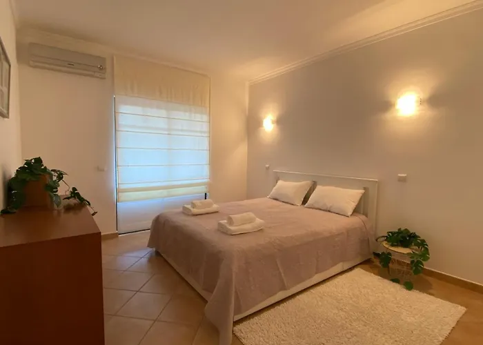 فيلة Rafaela Com Piscina البوفيرا