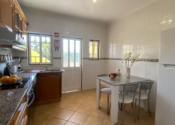 Rafaela Com Piscina * البوفيرا