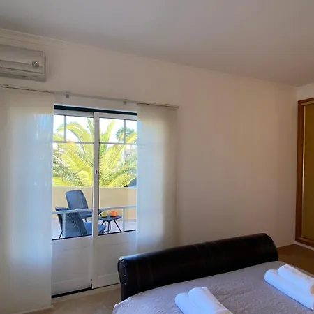 Вілла Rafaela Com Piscina Албуфейра