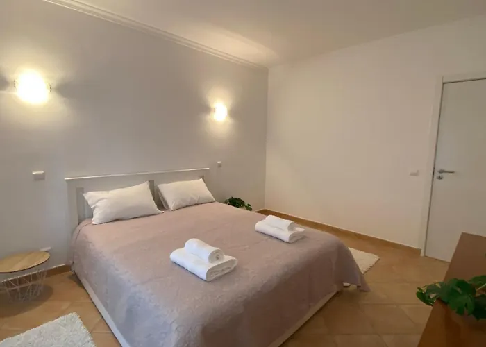 Villa Rafaela Com Piscina Albufeira