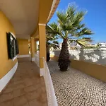 Villa Rafaela Com Piscina Albufeira