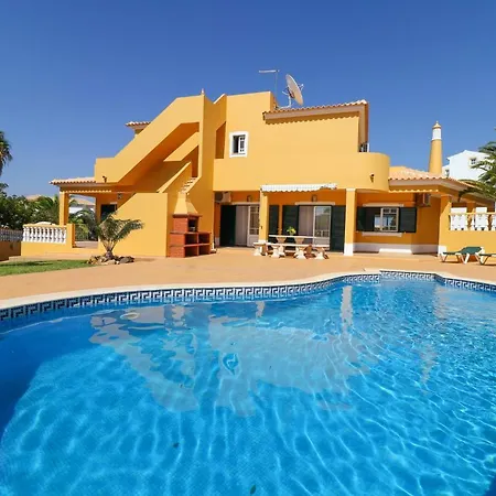 Rafaela Com Piscina Villa Albufeira