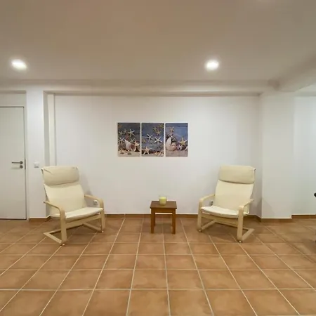 Rafaela Com Piscina Villa