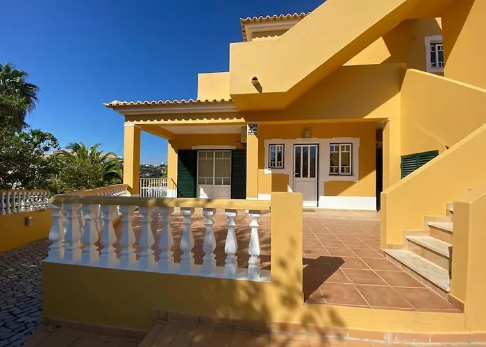 别墅 Rafaela Com Piscina