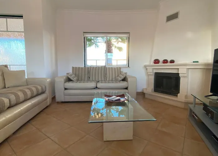 Rafaela Com Piscina 别墅 *