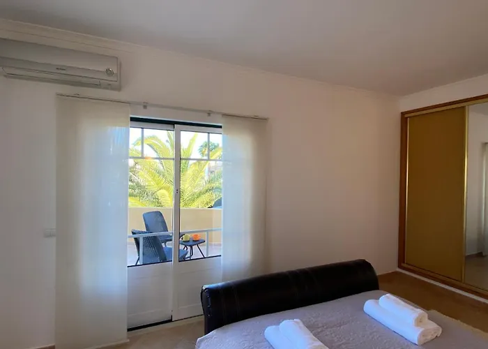 别墅 Rafaela Com Piscina 阿尔布费拉