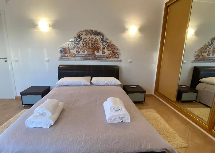 Rafaela Com Piscina 别墅 *