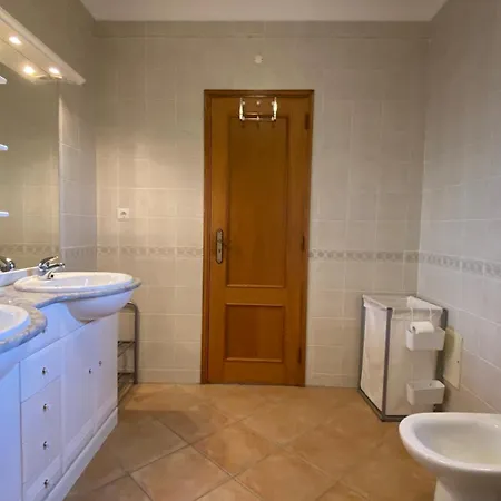 Rafaela Com Piscina Вилла *